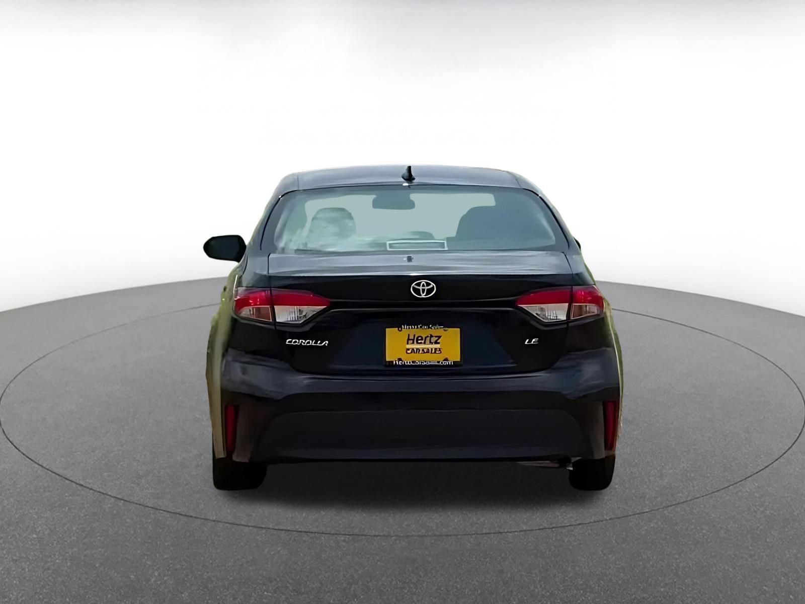 Used 2025 Toyota Corolla LE FWD image 12