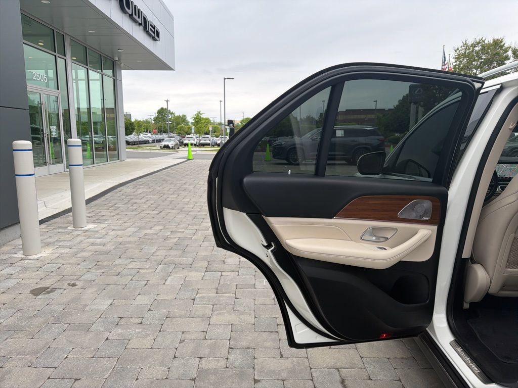 Used 2021 Mercedes-Benz GLE 350 4MATIC image 33