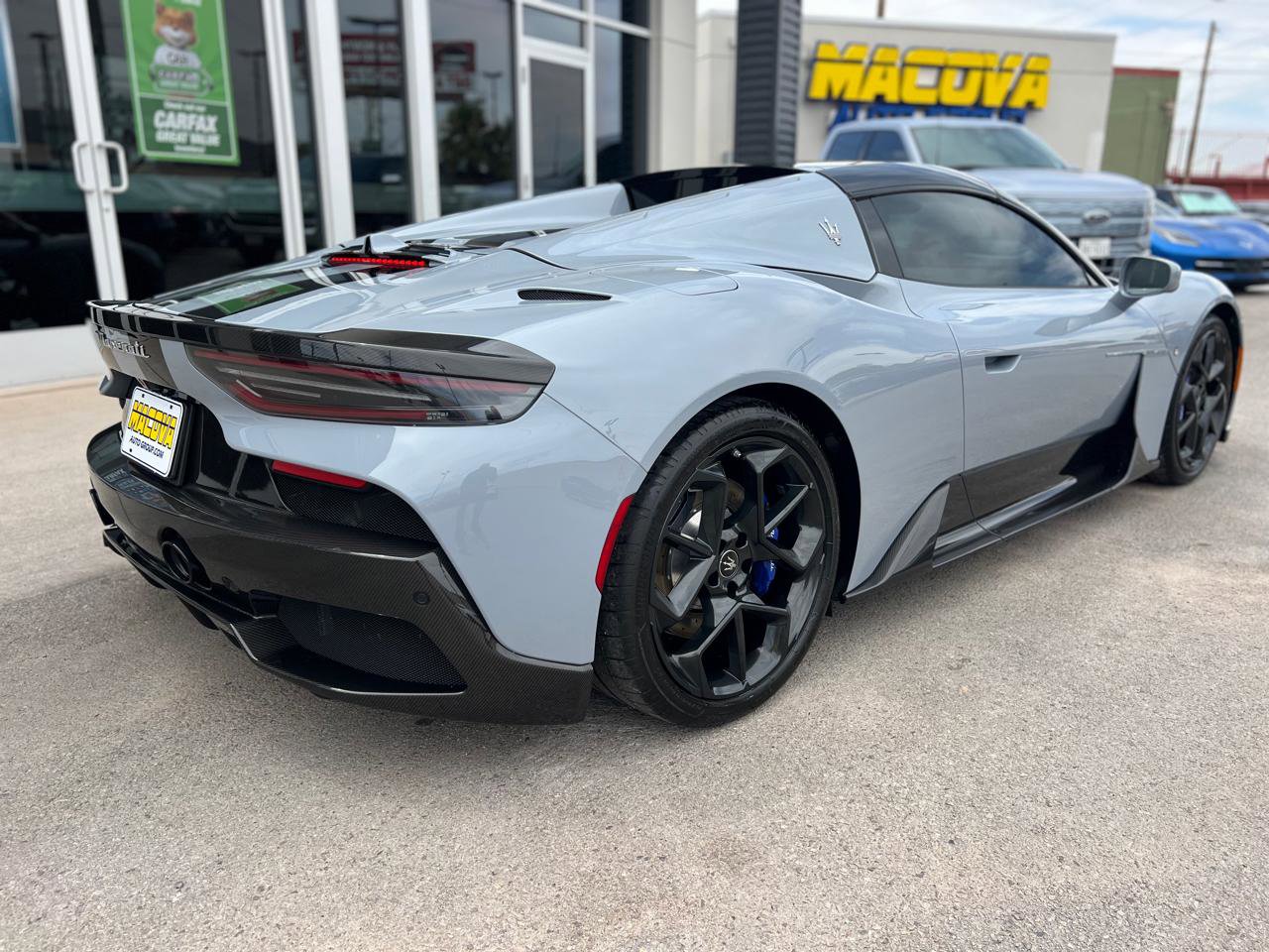 Used 2023 Maserati MC20 Spyder RWD image 16