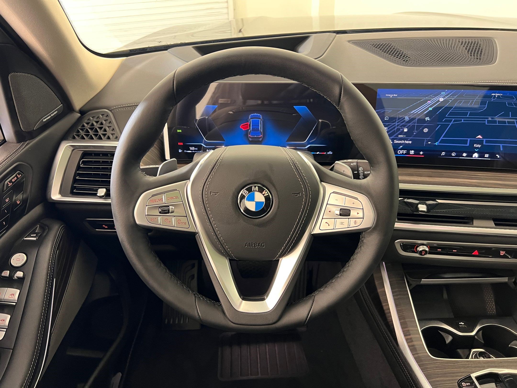 Used 2026 BMW X7 xDrive40i image 17