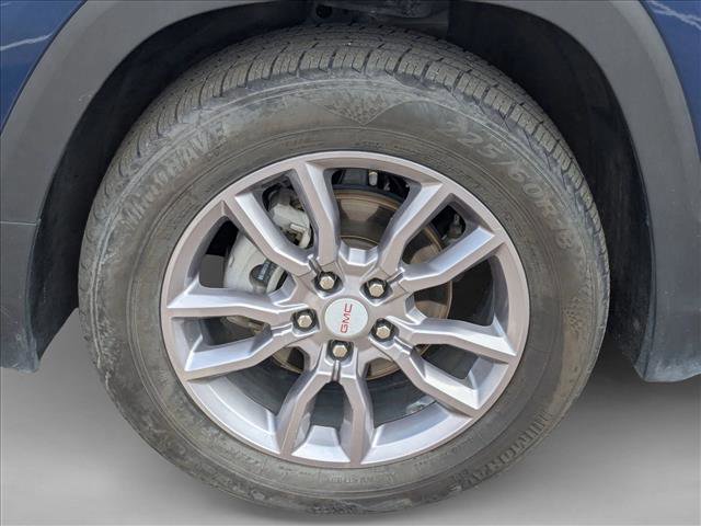 Used 2023 GMC Terrain SLT image 22