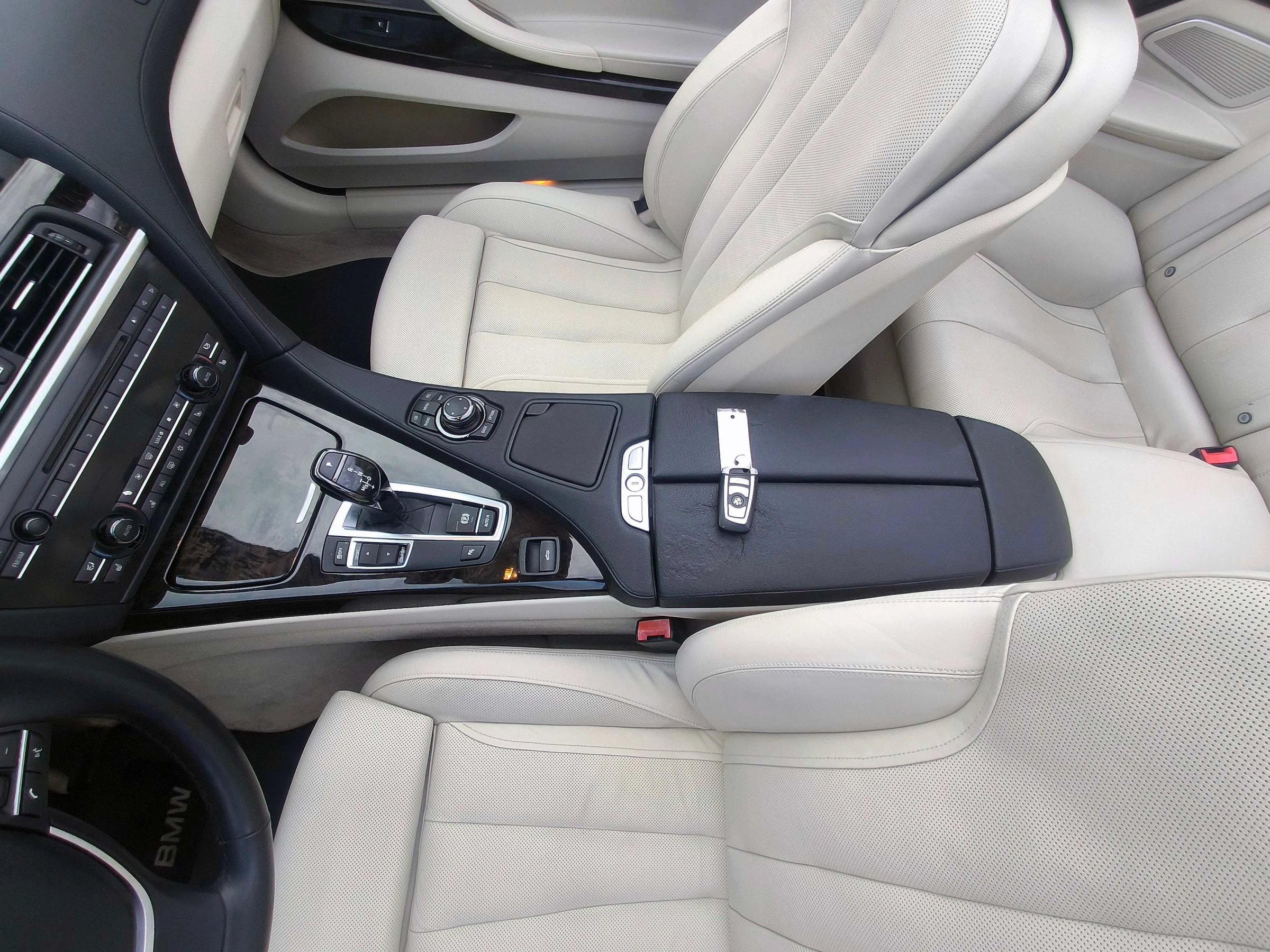 Used 2012 BMW 650i Convertible RWD image 10