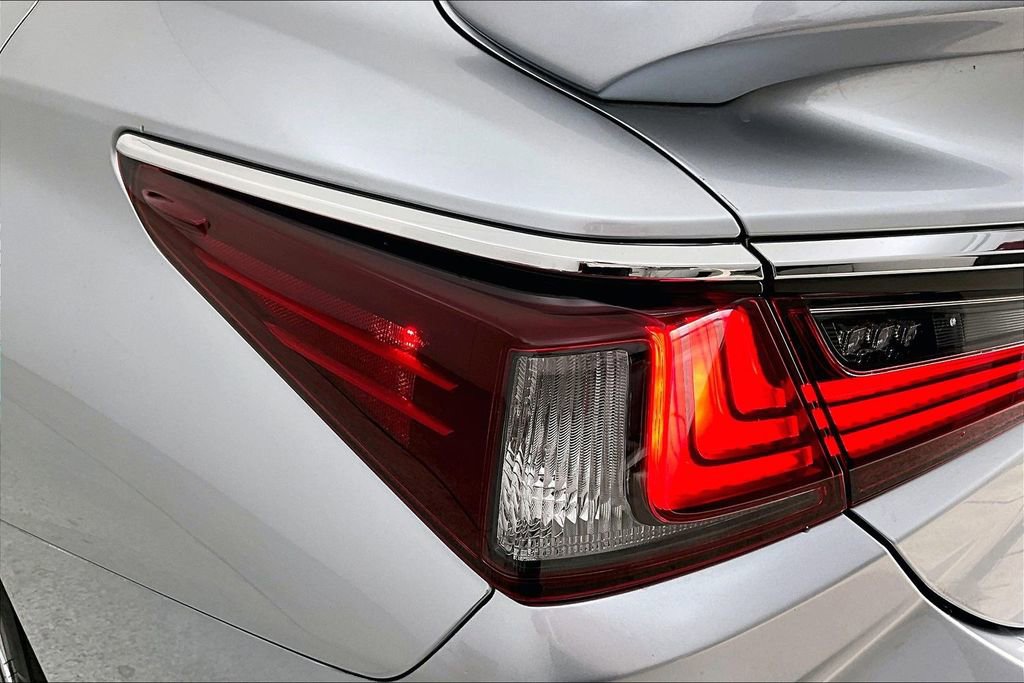 Used 2024 Lexus ES 350 Ultra Luxury image 41