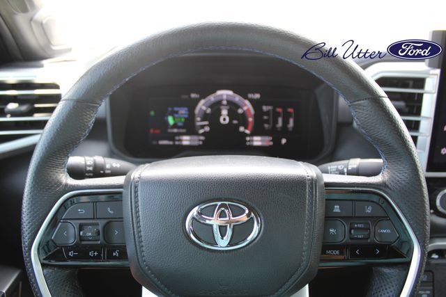 Used 2023 Toyota Tundra Platinum AWD/4WD image 25