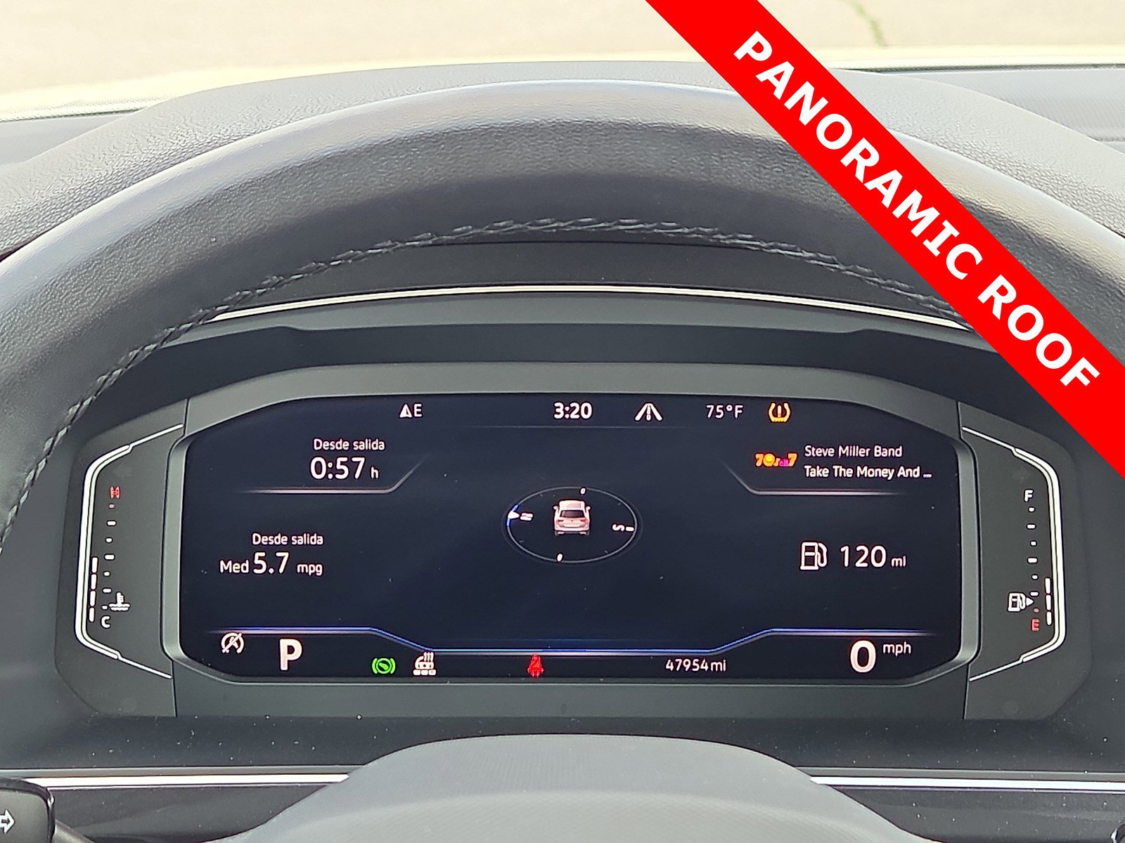 Used 2023 Volkswagen Tiguan SEL R-Line image 23