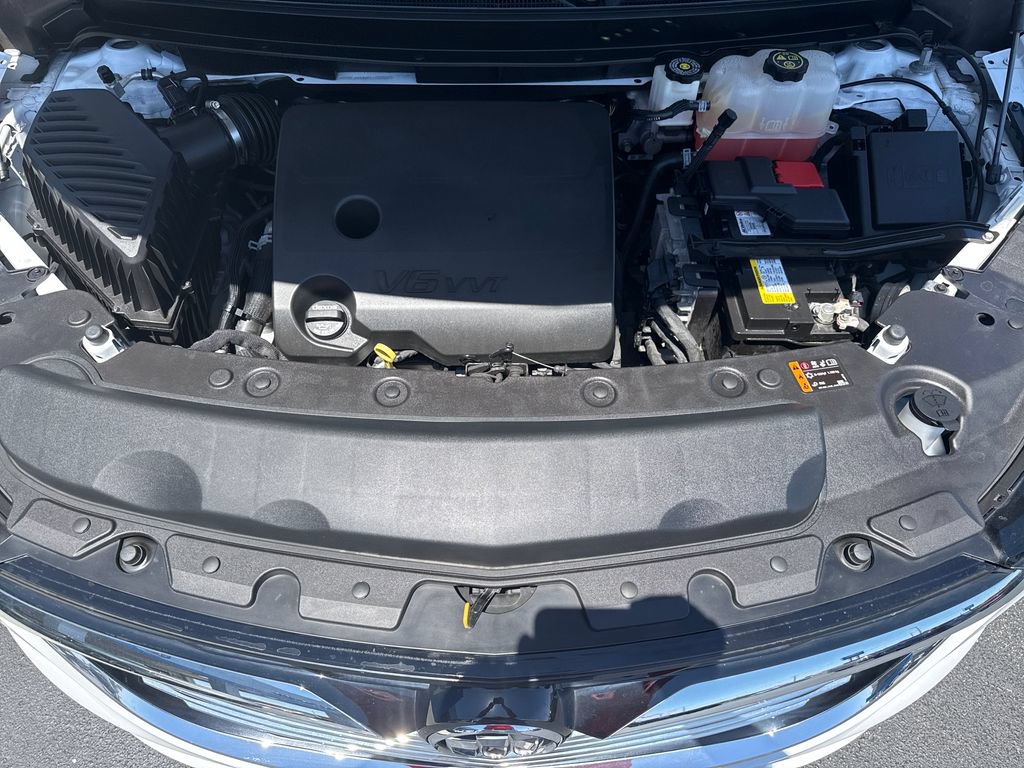 Used 2023 Buick Enclave Essence w/ Experience Buick Package AWD/4WD image 25