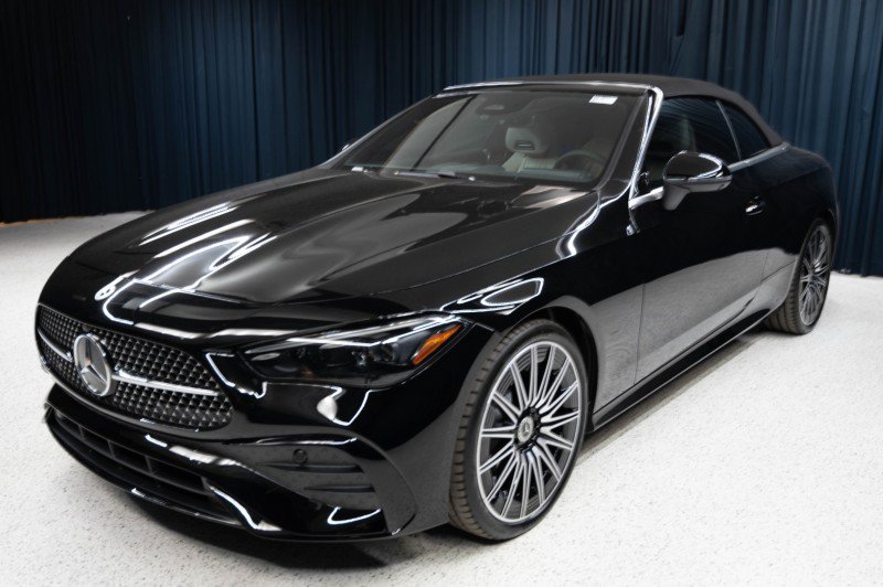 New 2027 Mercedes-Benz CLE 450 4MATIC Cabriolet image 1
