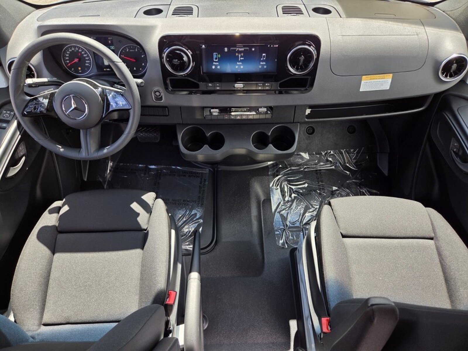 New 2026 Mercedes-Benz Sprinter 2500 image 18