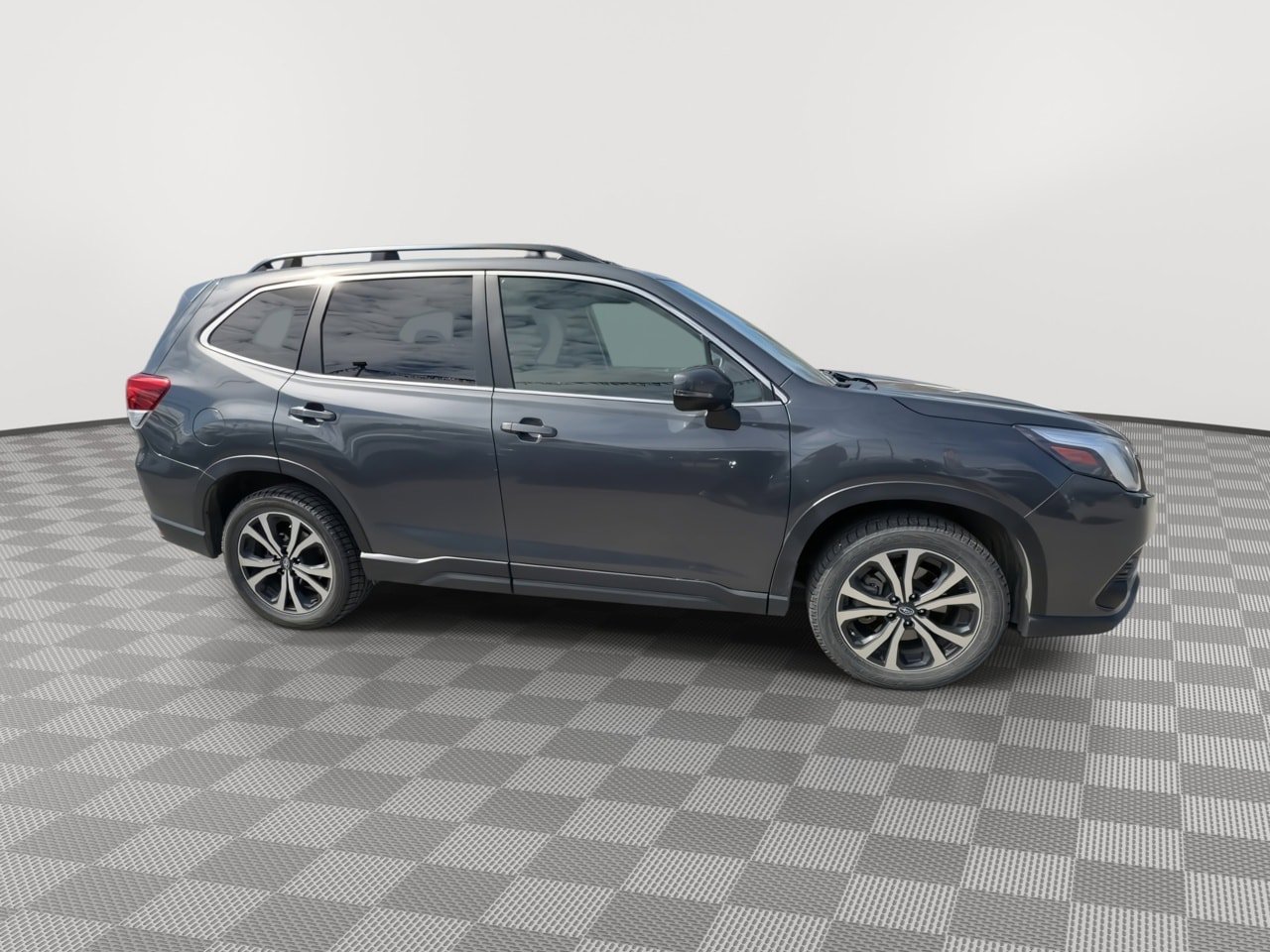Used 2022 Subaru Forester Limited AWD/4WD image 9