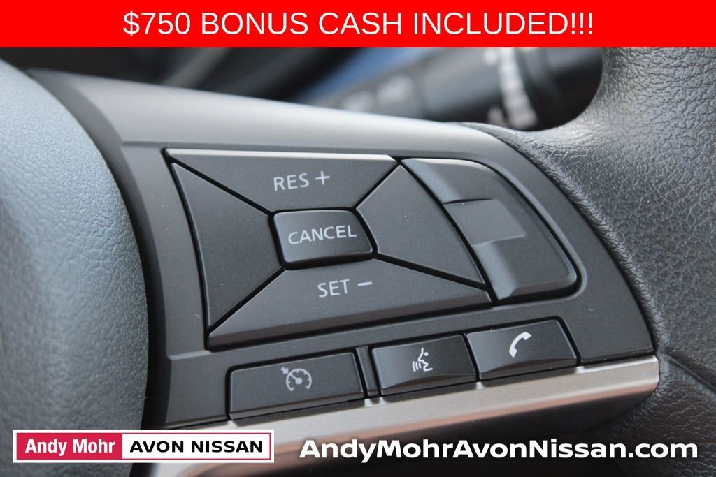 New 2025 Nissan Versa SV w/ Trunk Package FWD image 17