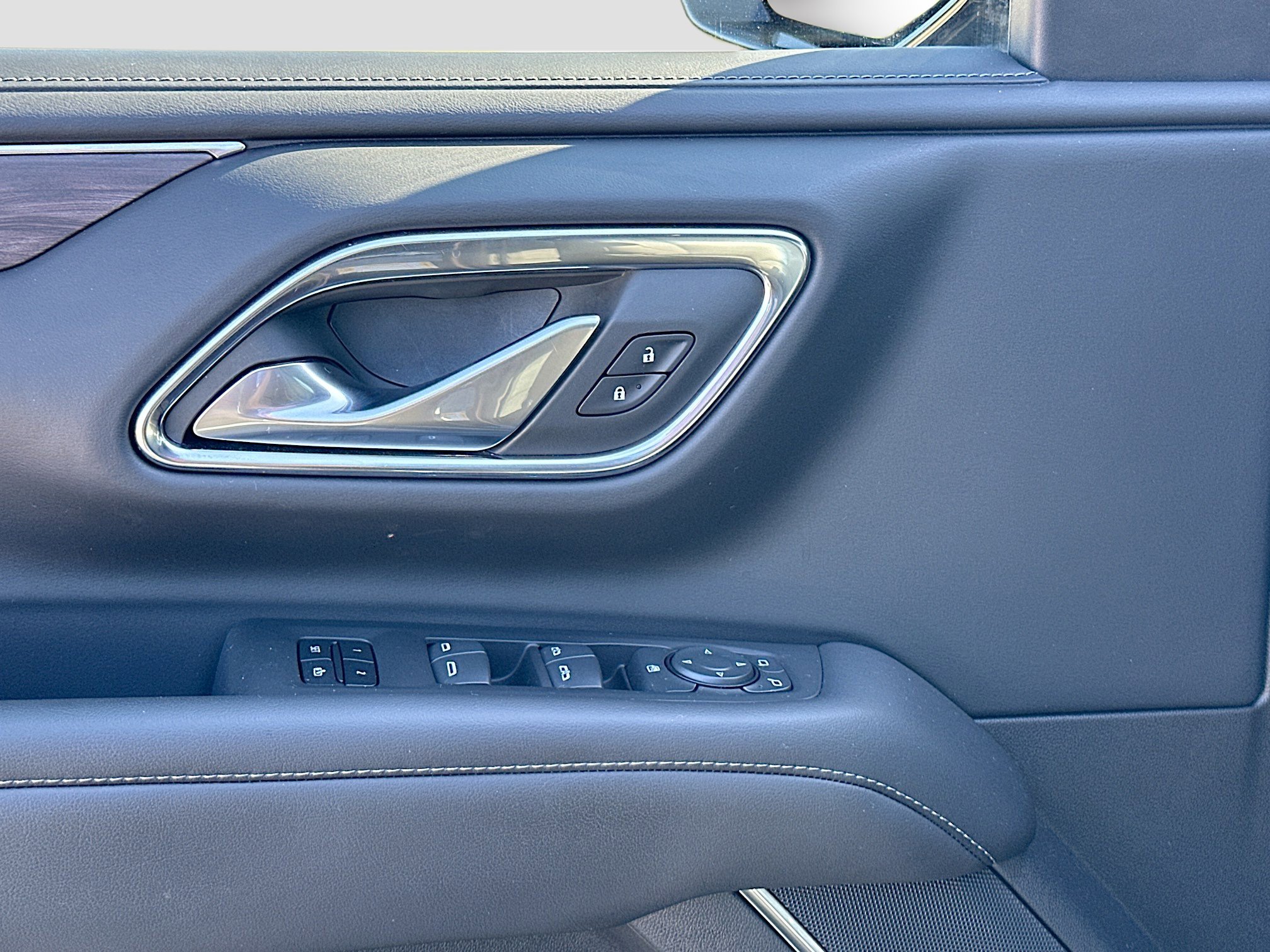 Used 2023 Chevrolet Tahoe Z71 image 18