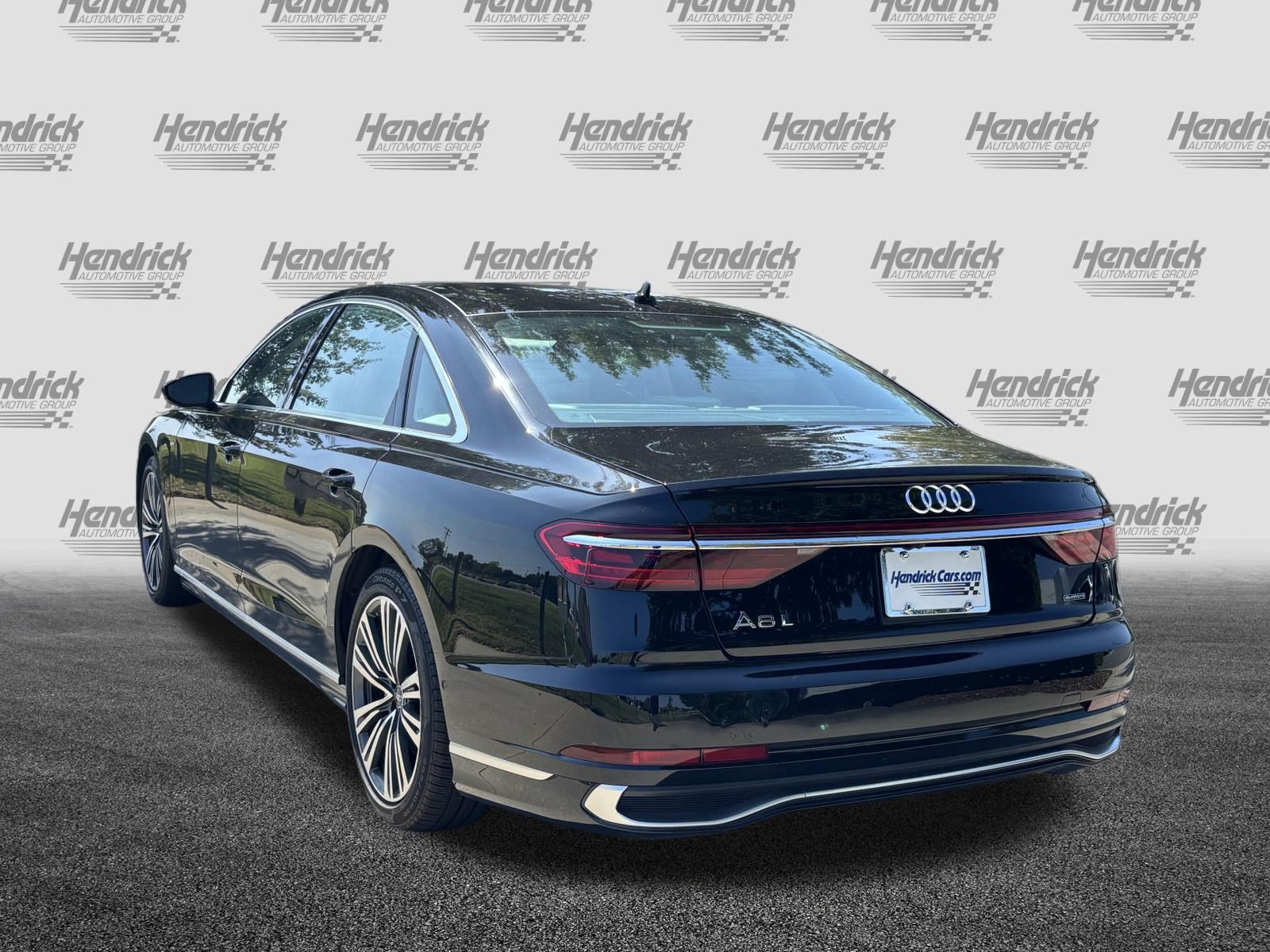 Used 2023 Audi A8 L 3.0T AWD/4WD image 8
