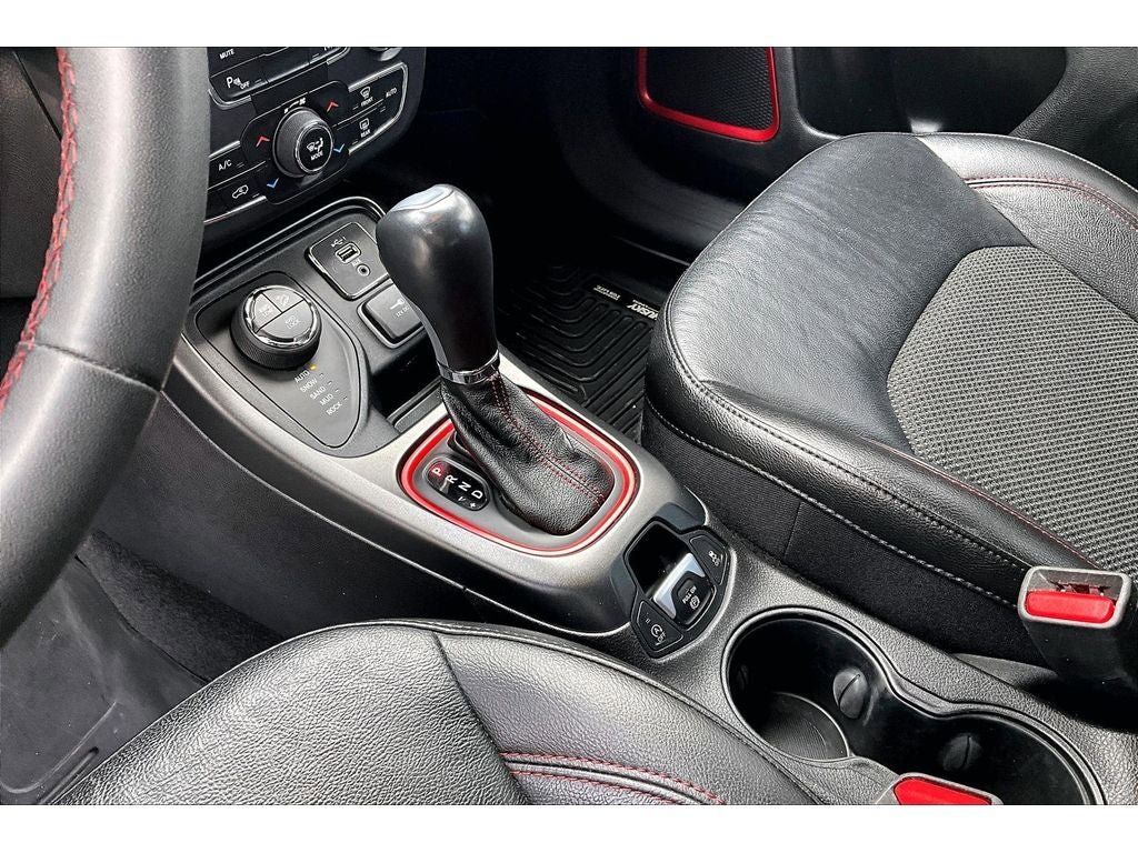 Used 2021 Jeep Compass Trailhawk AWD/4WD image 15