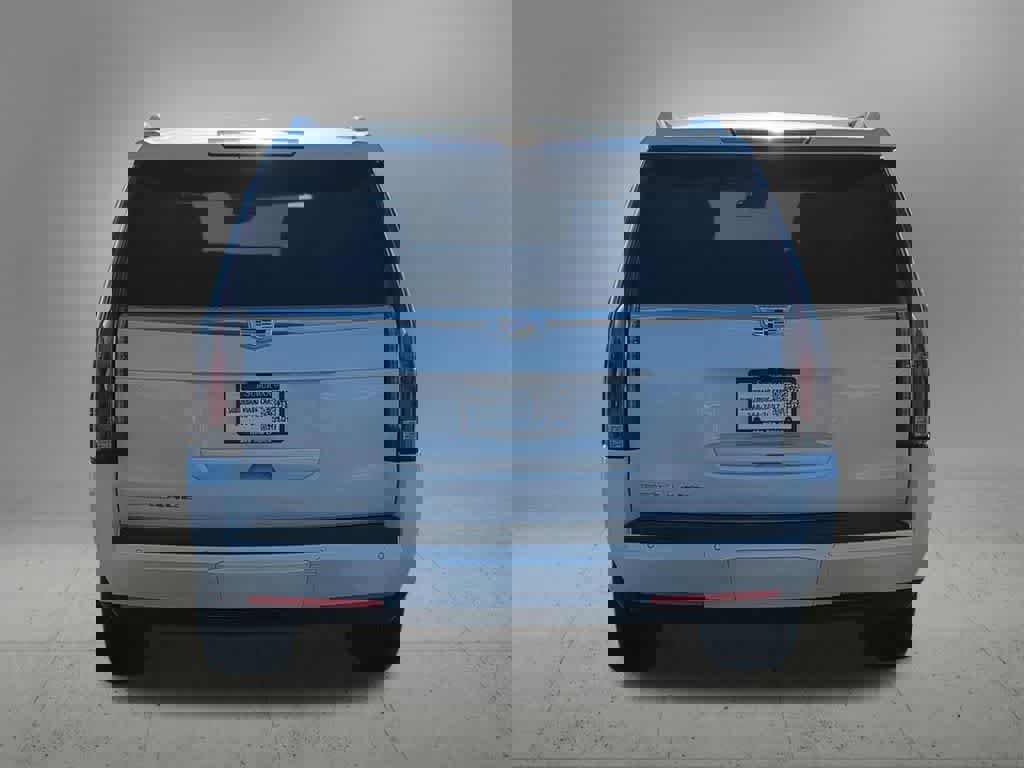 Used 2018 Cadillac Escalade Luxury image 5