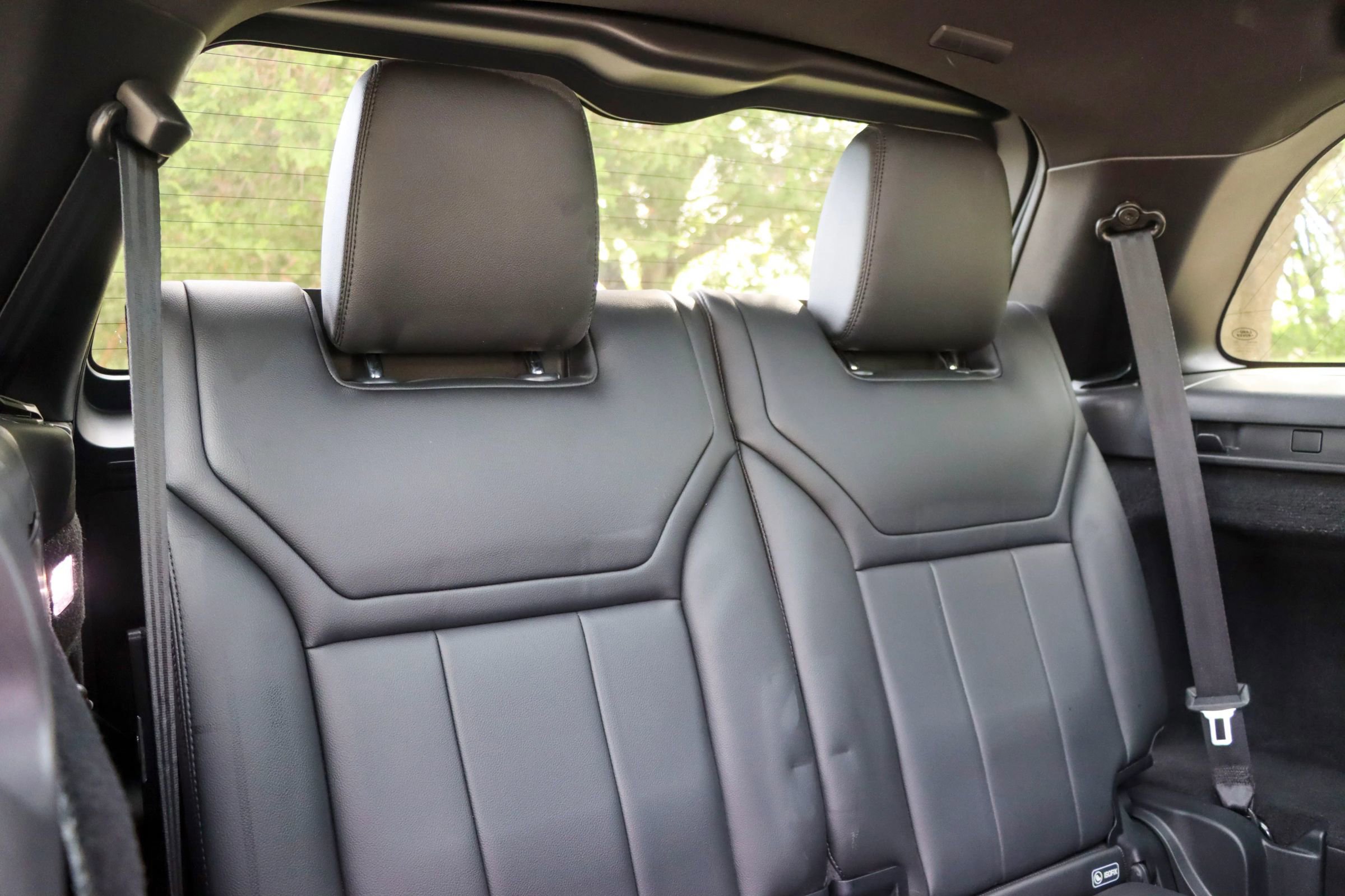 Used 2017 Land Rover Discovery HSE AWD/4WD image 21