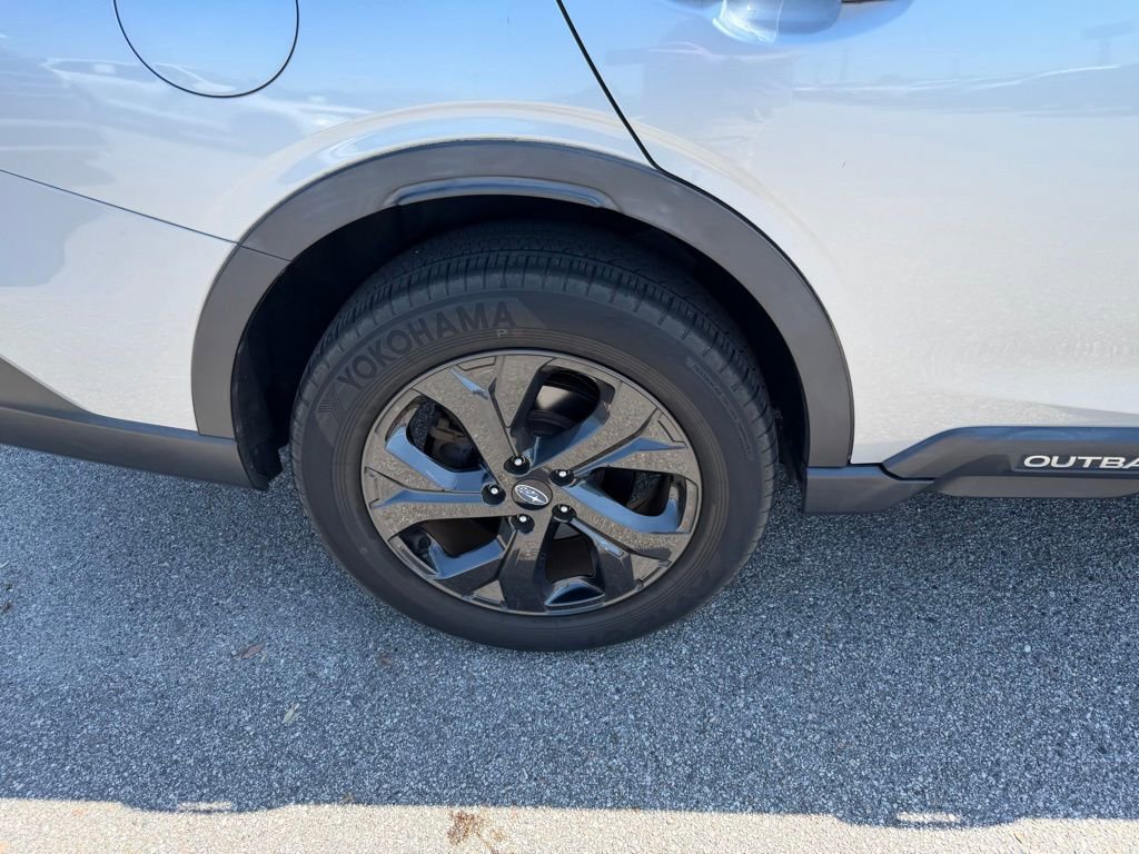 Used 2022 Subaru Outback Onyx Edition XT image 5