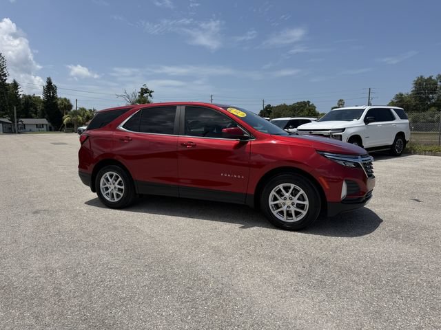 Used 2023 Chevrolet Equinox LT FWD image 2