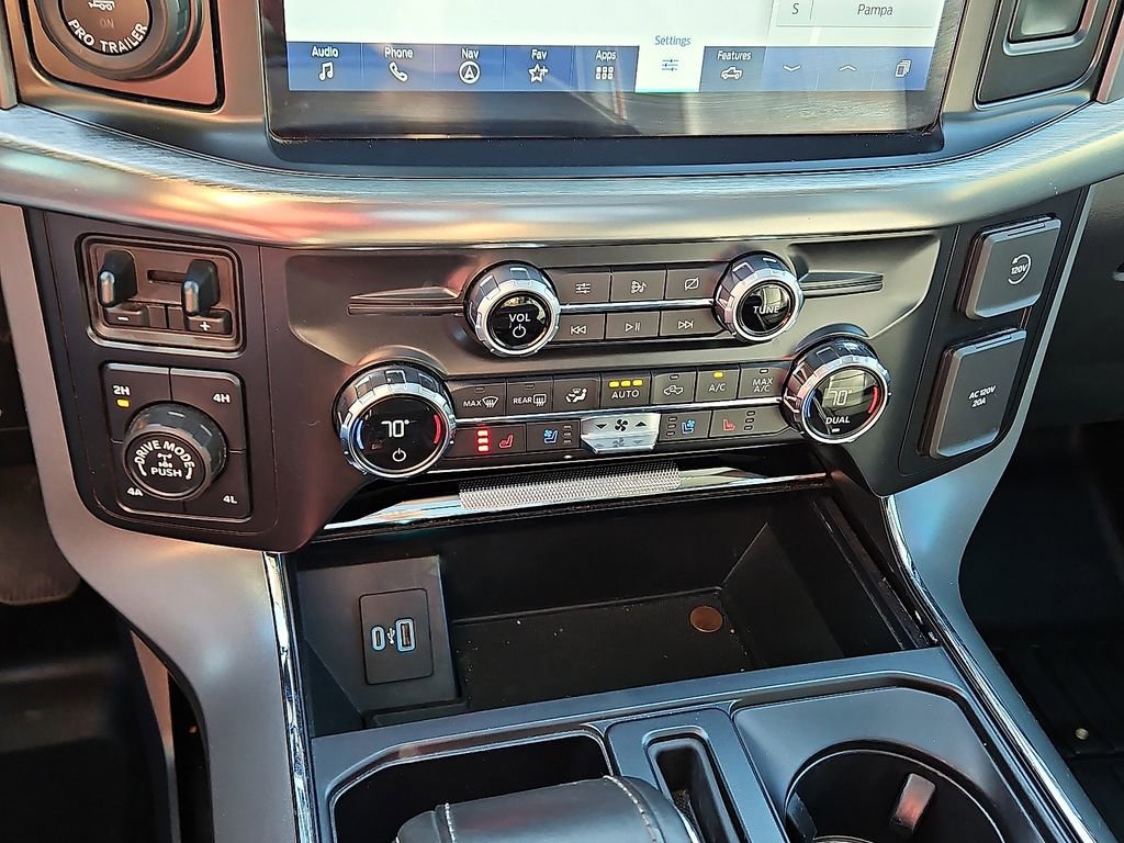 Used 2021 Ford F150 Lariat image 14