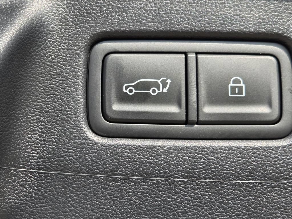New 2027 Hyundai Santa Fe SE FWD image 7