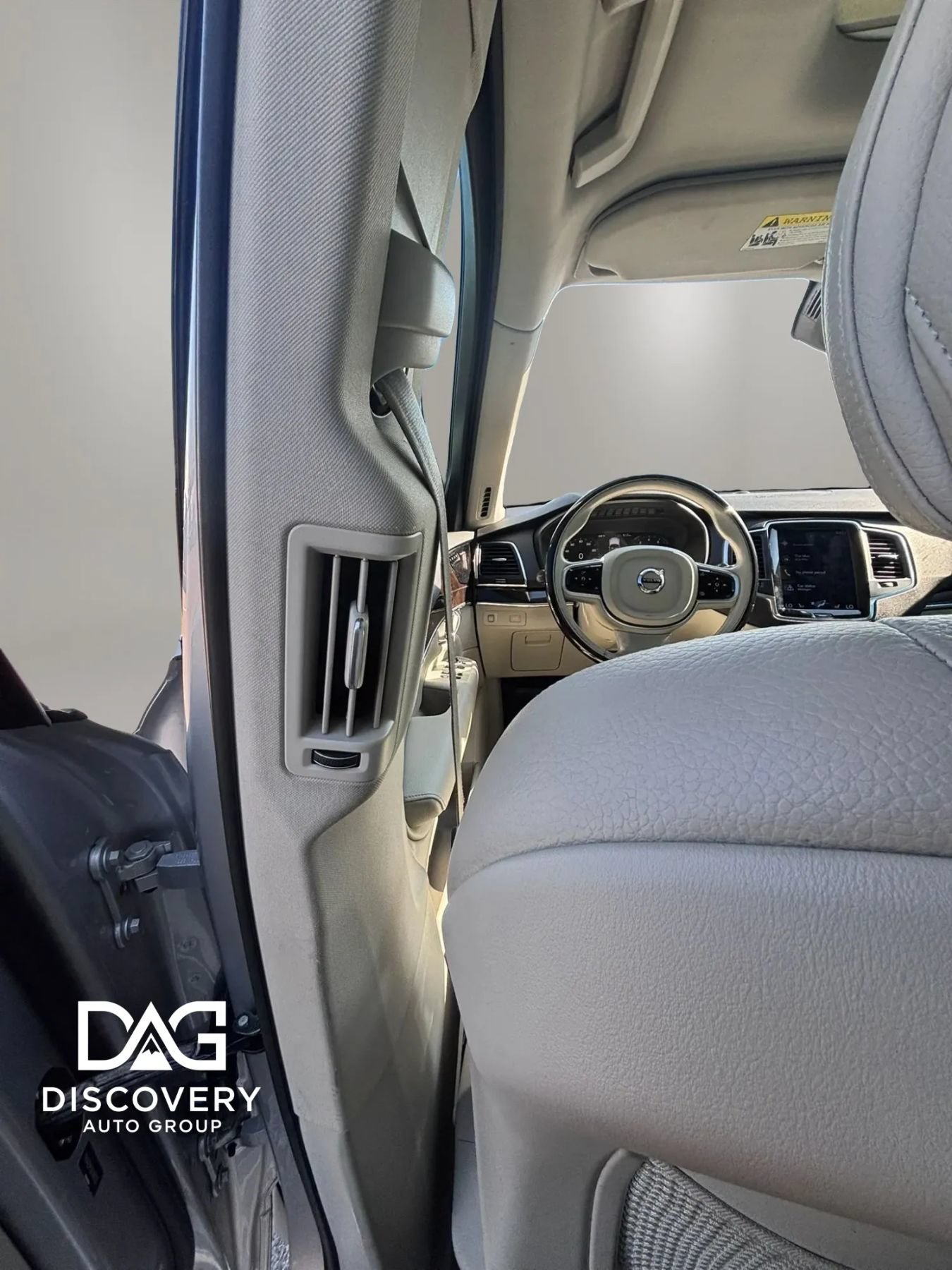 Used 2019 Volvo XC90 T6 Momentum w/ Advanced Package AWD/4WD image 23