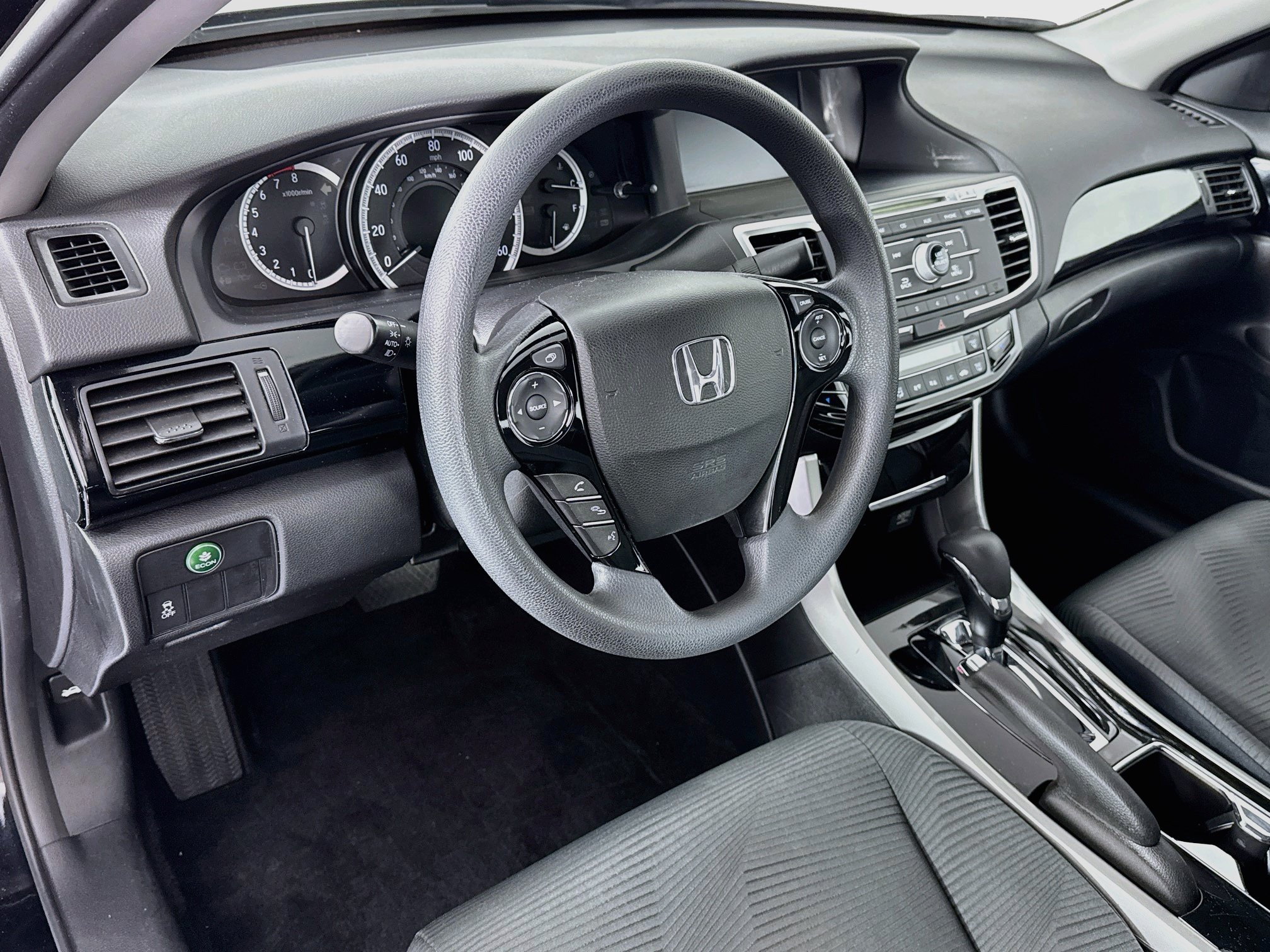 Certified 2017 Honda Accord LX image 9