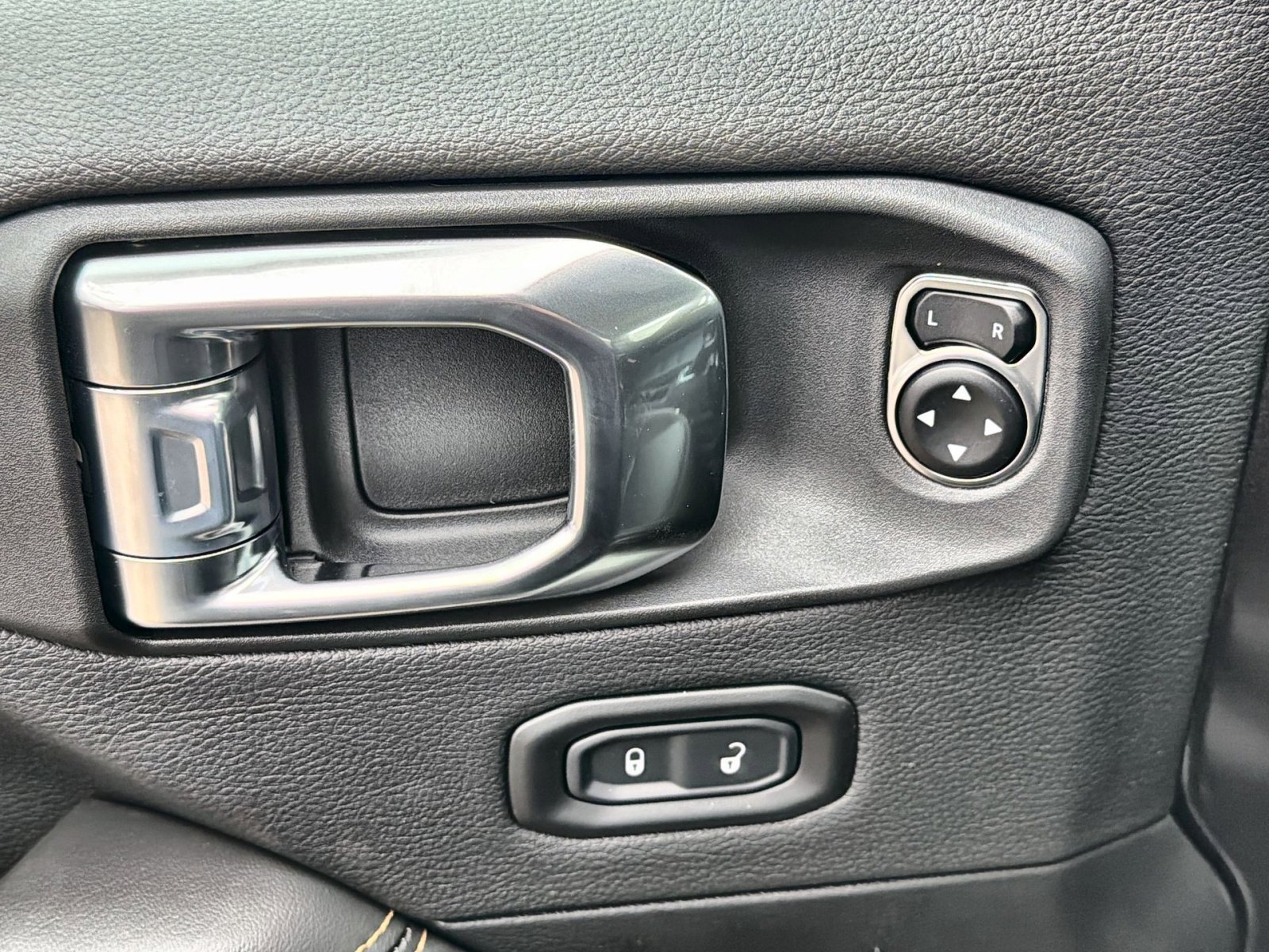 New 2026 Jeep Wrangler Sahara image 15