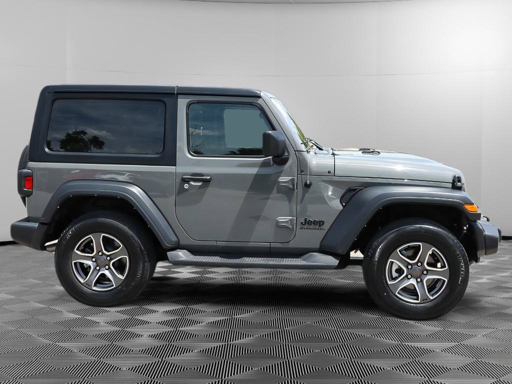Used 2023 Jeep Wrangler Sport AWD/4WD image 9