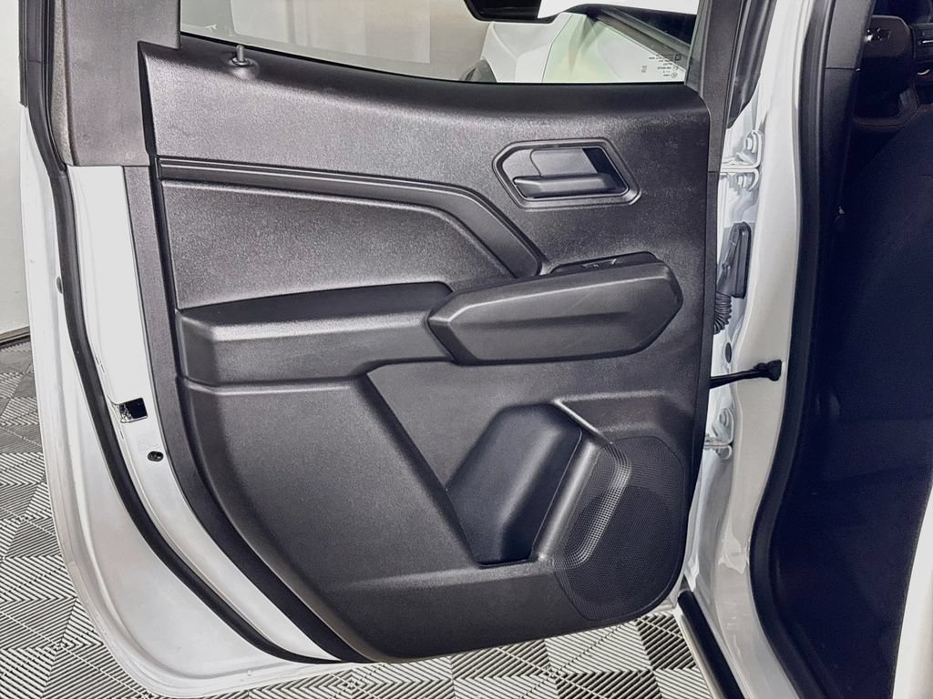 Used 2026 Chevrolet Colorado Trail Boss AWD/4WD image 19