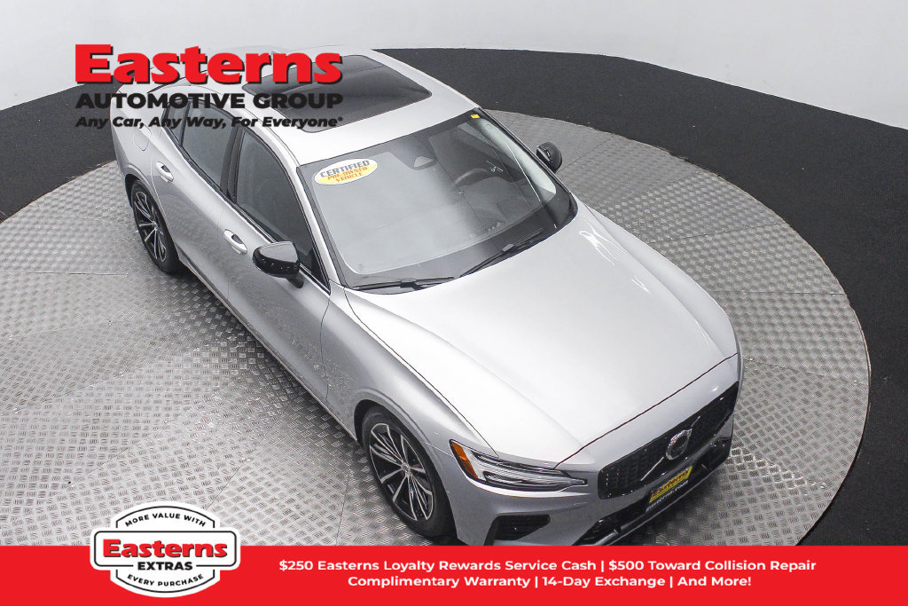 Used 2023 Volvo S60 T8 Plus AWD/4WD image 4