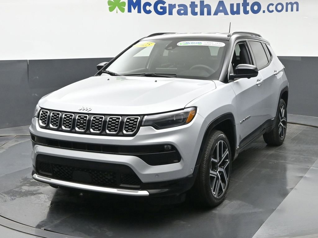 Used 2025 Jeep Compass Limited w/ Elite Group image 17
