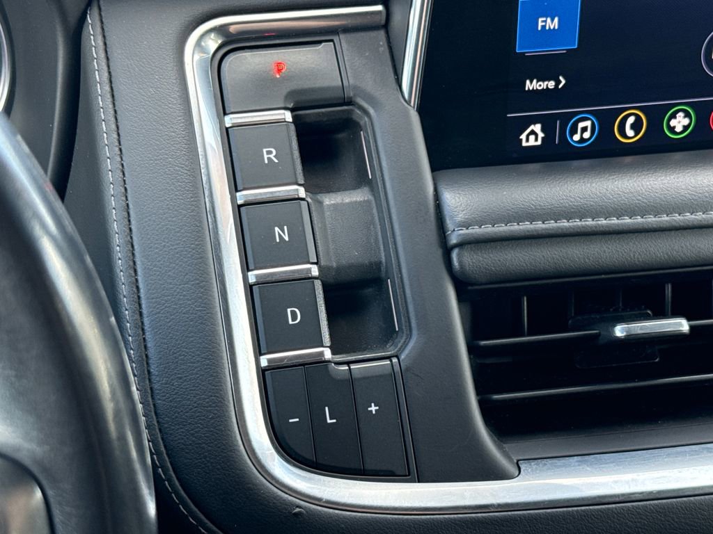 Used 2021 Chevrolet Suburban LT image 23