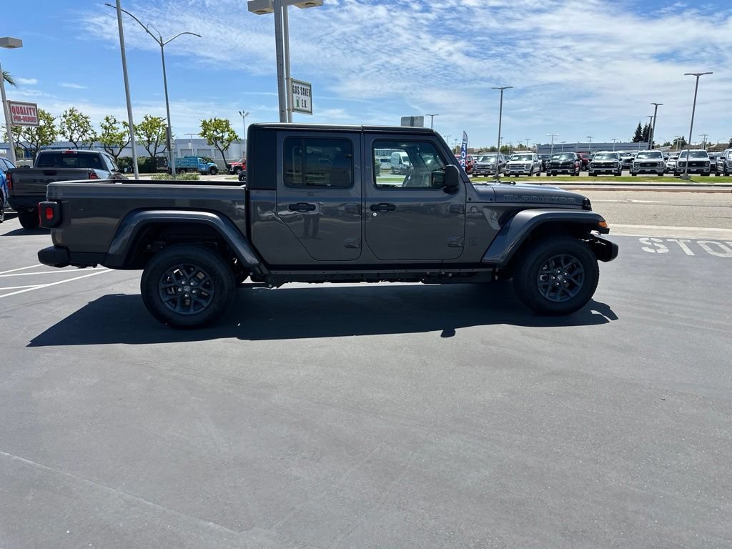 New 2026 Jeep Gladiator Mojave AWD/4WD image 7