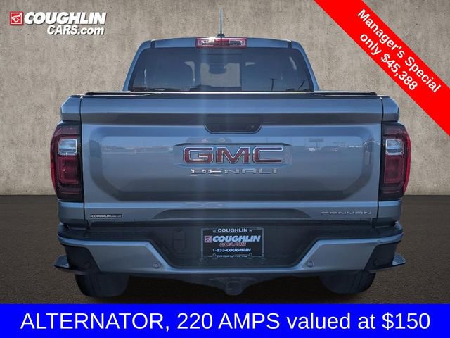 Used 2024 GMC Canyon Denali image 7