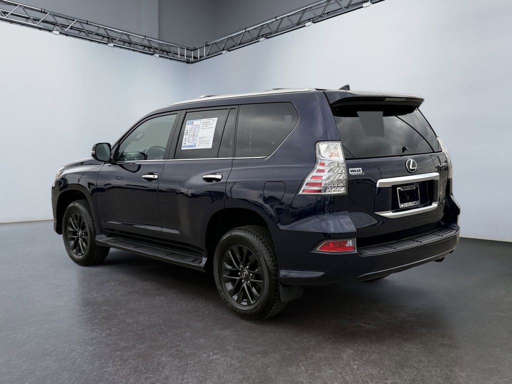 Used 2023 Lexus GX 460 Premium w/ Premium Package image 5