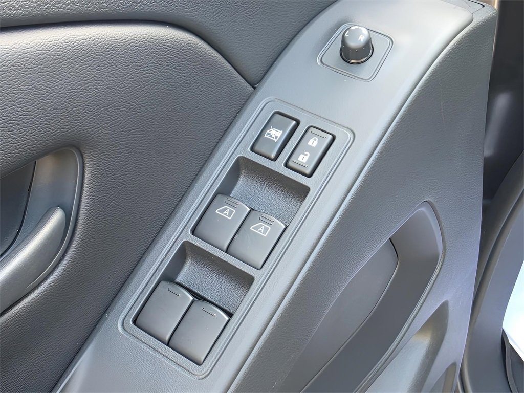 New 2026 Nissan Frontier SV image 18