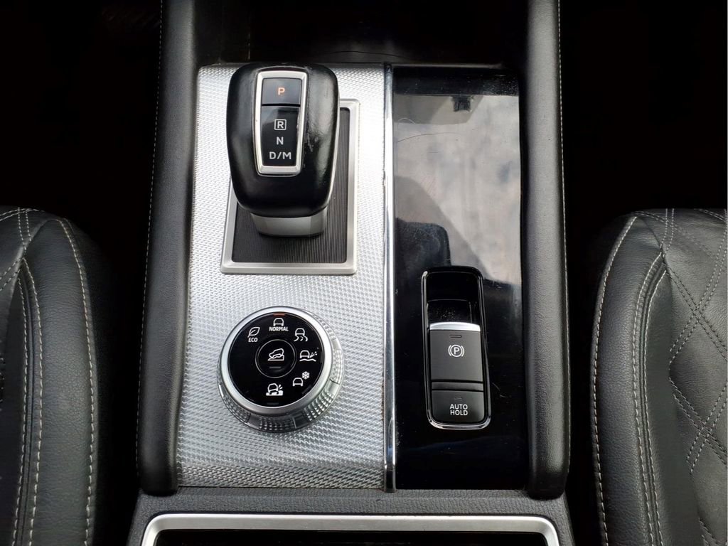 Used 2022 Mitsubishi Outlander SEL AWD/4WD image 19