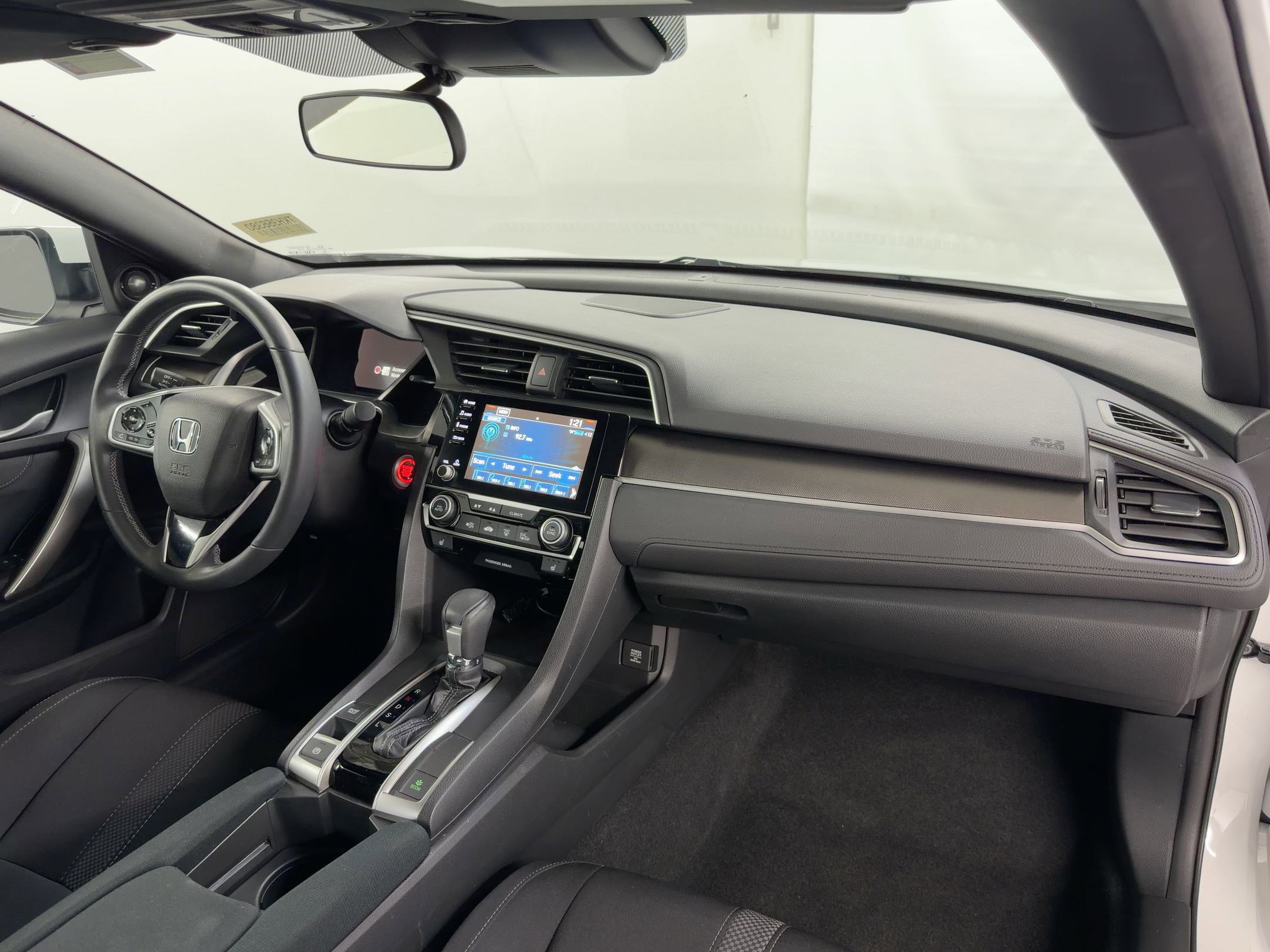 Certified 2019 Honda Civic EX image 36