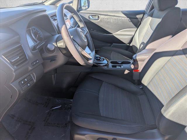 Used 2020 Nissan Leaf SV w/ SV Technology Package image 11