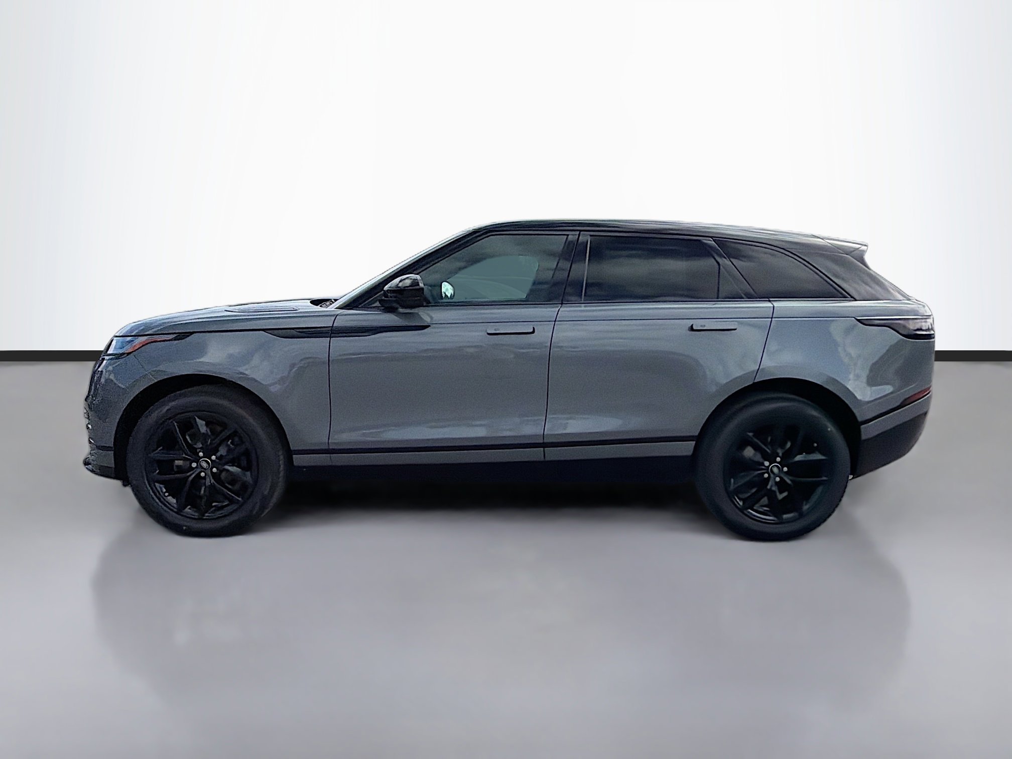 New 2026 Land Rover Range Rover Velar Dynamic SE AWD/4WD image 2