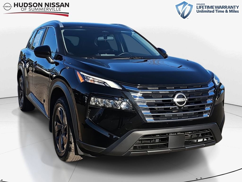 Used 2025 Nissan Rogue SV w/ SV Premium Package