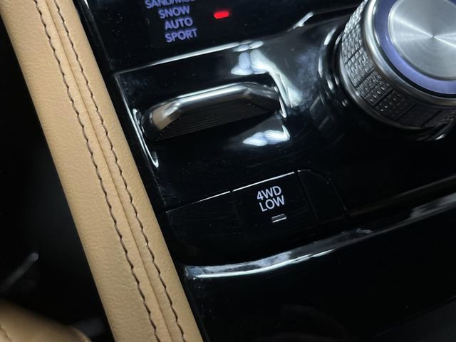 Used 2024 Jeep Grand Cherokee L Summit image 25