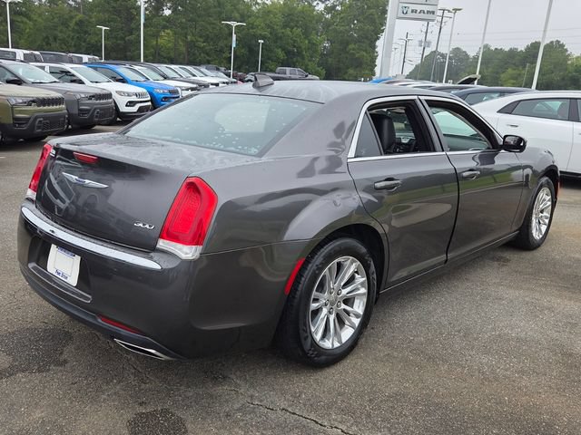 Used 2019 Chrysler 300 Touring L w/ Quick Order Package 22F RWD image 13