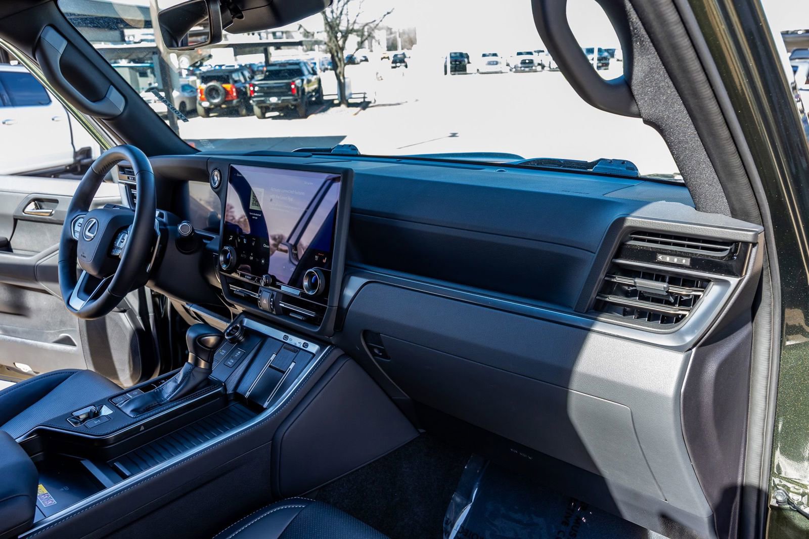 Used 2025 Lexus GX 550 550 Premium+ w/ Accessory Package (Z1) image 20