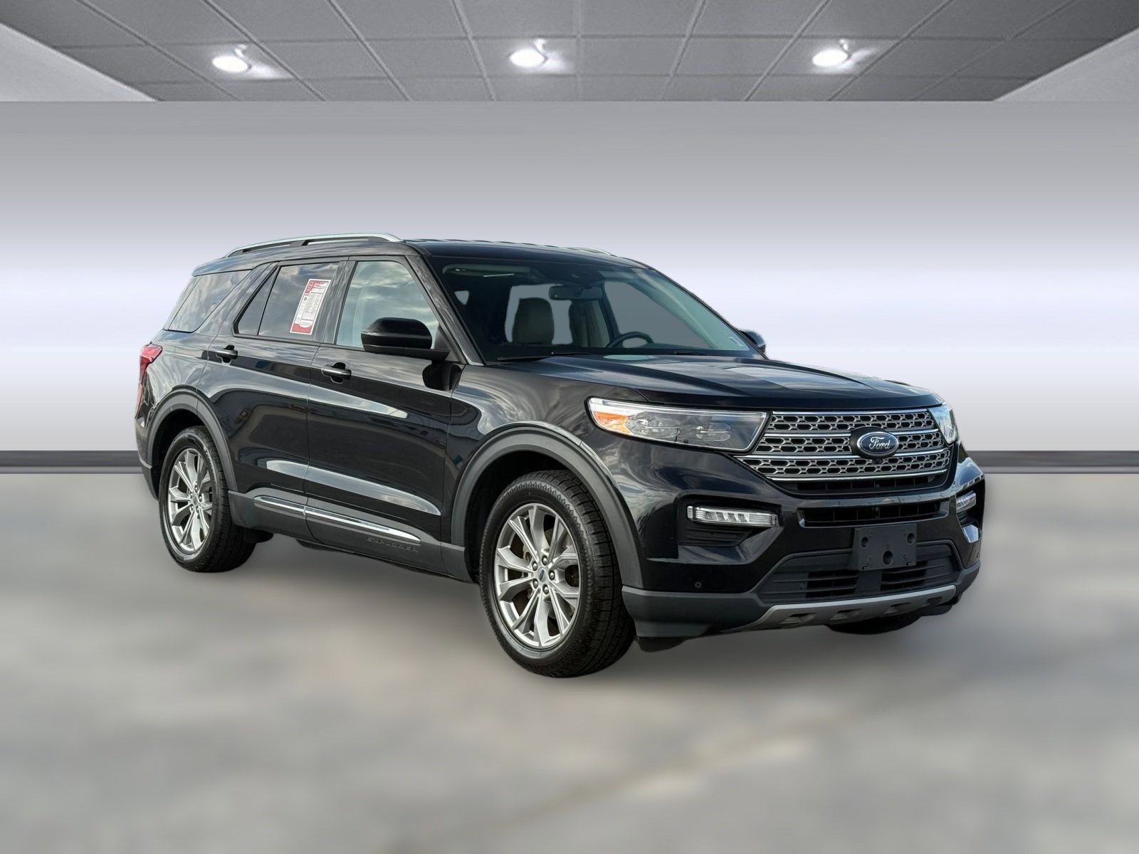 Used 2023 Ford Explorer Limited image 6