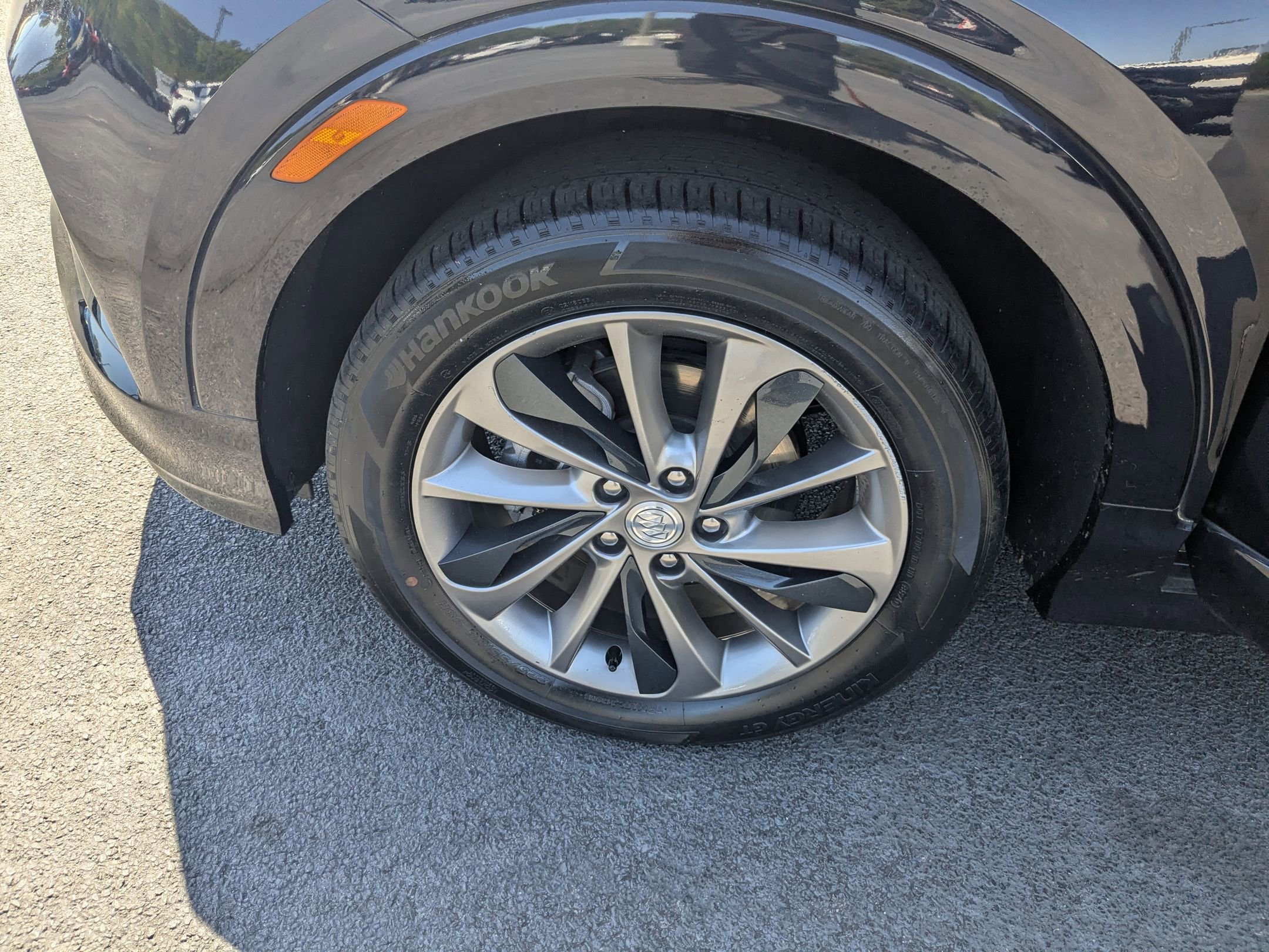 Used 2021 Buick Encore GX Preferred w/ Sport Touring Package FWD image 10