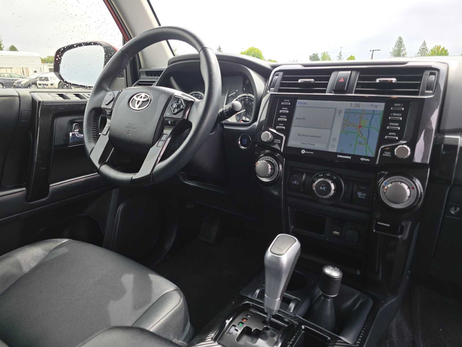 Used 2022 Toyota 4Runner TRD Off-Road Premium AWD/4WD image 14