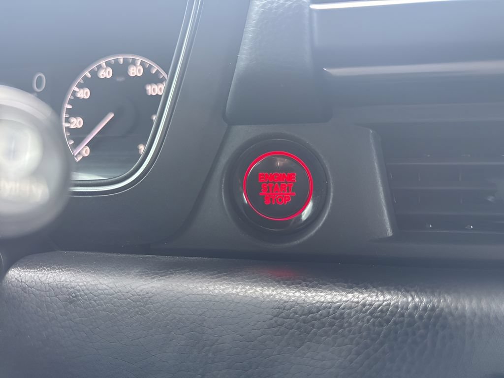Used 2025 Honda Pilot TrailSport image 23