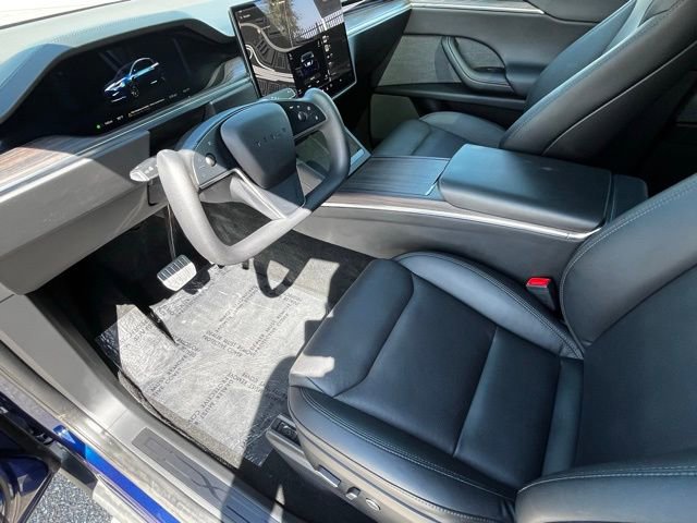 Used 2023 Tesla Model X image 14