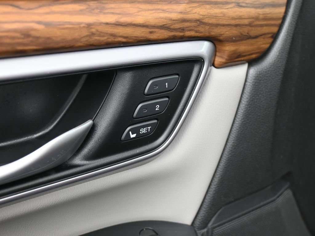 Used 2017 Honda CR-V EX-L image 18