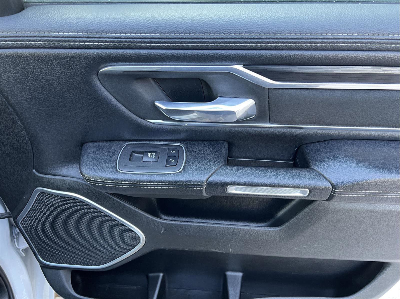 Used 2023 RAM 1500 Laramie image 14